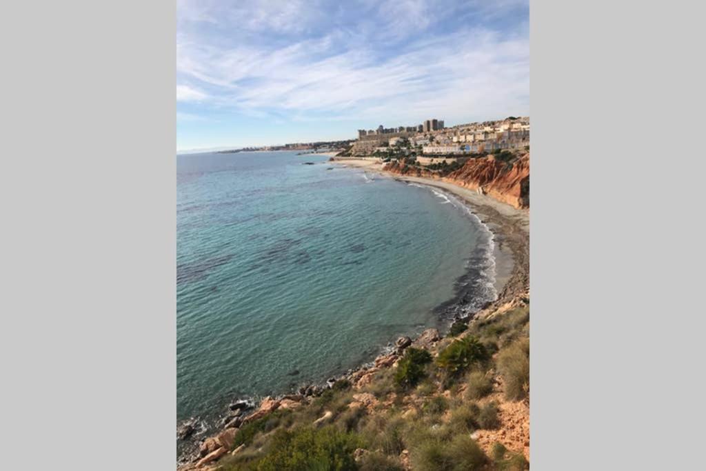 אוריהואלה Lovely Apartment In Cabo Roig Near Beach מראה חיצוני תמונה